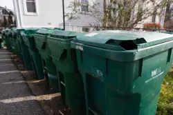 Medford trash pickup change a national ‘laughingstock’