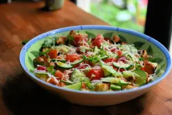 Recipe: Panzanella is a fresh and tasty answer to stale bread