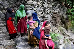 Afghan earthquake triggers contradictory Taliban tactics on rescuing women